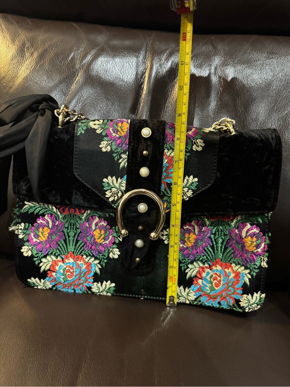 Steve Madden Velvet BurnoutBlack Floral Embroidered Shoulder Bag with Gold Chain - Picture 3 of 7
